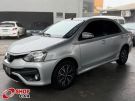 TOYOTA Etios Sedan Platinum 1.5 16v Prata