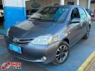 TOYOTA Etios Sedan XS 1.5 16v Cinza