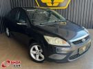 FORD Focus Sedan Ghia 2.0 16v Preta