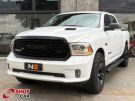 RAM 1500 Classic Laramie Night Edition 5.7 V8 4x4 C.D. Branca