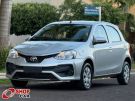 TOYOTA Etios Hatch X 1.3 16v Prata