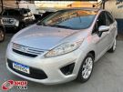 FORD Fiesta Sedan SE 1.6 16v Prata