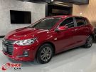 GM - Chevrolet Onix Hatch LT 1.0T 12v Vermelha