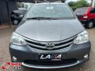 TOYOTA Etios Hatch X 1.3 16v Cinza