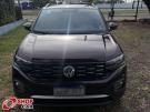 VW - Volkswagen T-Cross Comfortline 1.0 12v TSi Vermelha