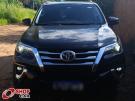 TOYOTA Hilux SW4 SRX D4-D 2.8TDi 16v 4x4 Marrom
