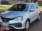 TOYOTA Etios Hatch X 1.3 16v Prata