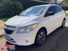 GM - Chevrolet Onix LT 1.0 Branca