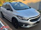GM - Chevrolet Onix Activ 1.4 Prata