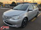TOYOTA Etios Sedan XS 1.5 16v Prata