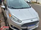 FORD Fiesta Sedan SE 1.6 Prata