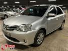 TOYOTA Etios Sedan XLS 1.5 16v Prata
