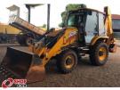 JCB 3CX Amarela
