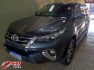 TOYOTA Hilux SW4 SRX D4-D 2.8TDi 16v 4x4 Cinza