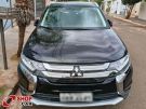 MITSUBISHI Outlander Comfort 2.0 16v Preta