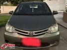 TOYOTA Etios Hatch X 1.3 16v Cinza