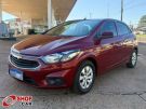 GM - Chevrolet Onix LT 1.0 Vermelha