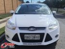 FORD Focus Sedan SE 2.0 16v Powershift Branca