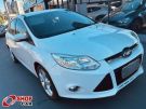 FORD Focus Hatch GLX 2.0 16v Branca
