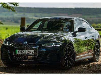BMW i4