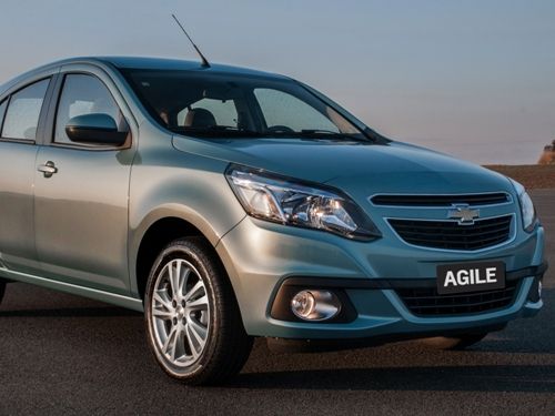 Chevrolet Agile 2014 ganha design renovado