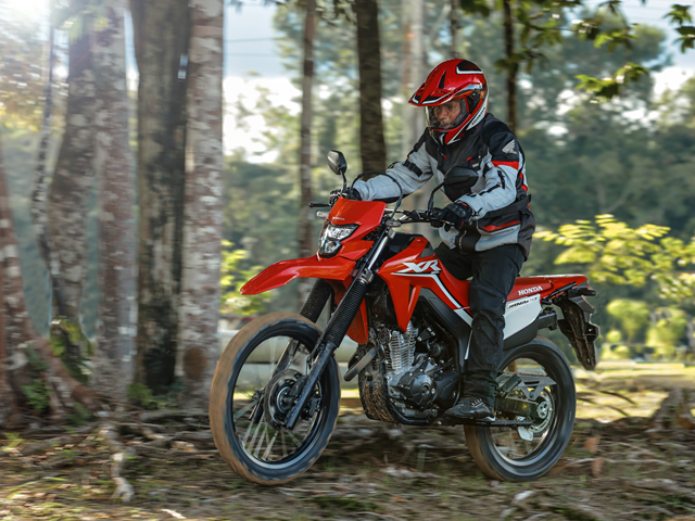 Com um pouco de CRF e um pouco de Sahara, Honda apresenta a Nova XR 300L Tornado; preço sugerido de R$ 27.690