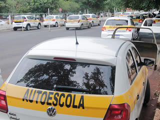 Governo prepara medida para ac
