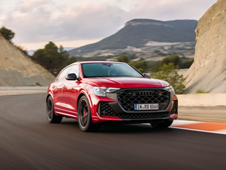 Novo RS Q8 Performance chega �