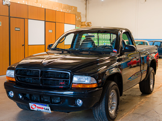 Rodamos com uma Dodge Dakota R
