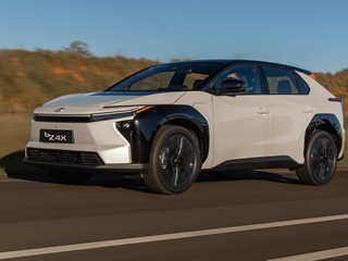 Custando R$ 419.990, Toyota es
