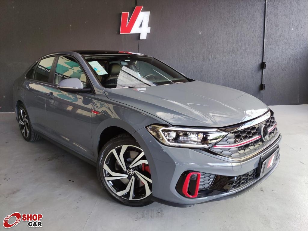 VW Volkswagen Jetta GLi Cinza 2024 Campo Grande 1362468