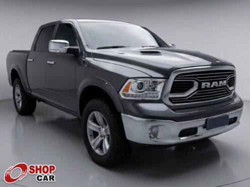 1500 Classic Laramie 5.7 V8 4x4 C.D. A/T