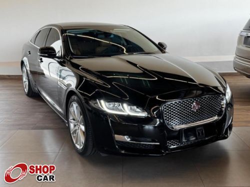 XJ Portfolio 3.0 V6 24v Supercharged A/T