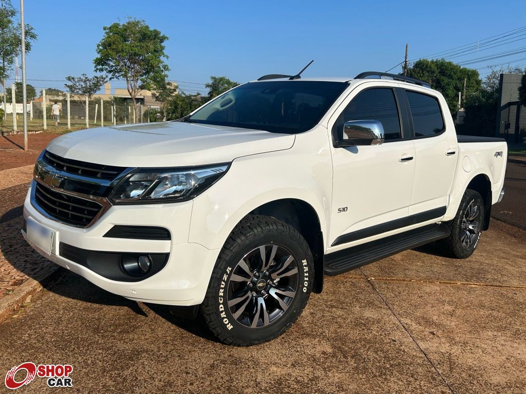 GM - Chevrolet S10 CD LTZ 4X4 2.8 200CV TB-CTDi AT 2020 / 2021 por R$  209.900,00 - Via Vêneto Automóveis